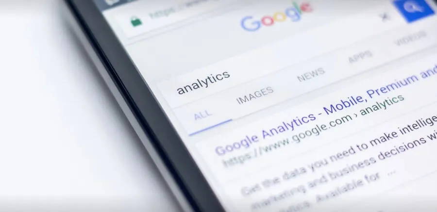 Mobile App Analytics Best Practices: How to Improve UI, UX, and Performance