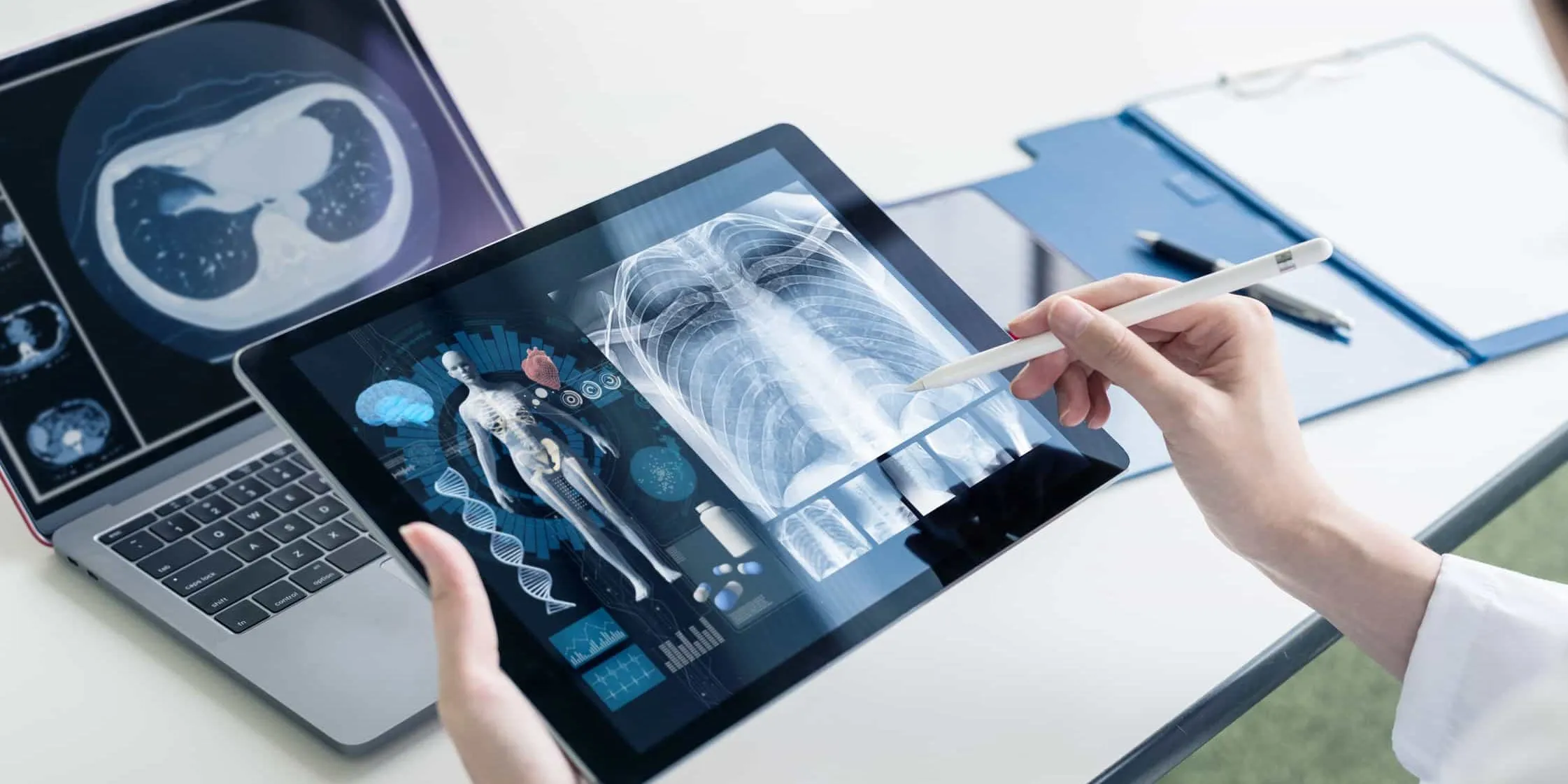 How the Internet of Things (IoT) is Revolutionizing Healthcare in a COVID-19 World